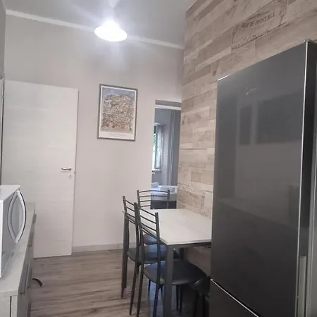 Altido Cosy And Inviting 1-bed Flat With Balcony * Milão